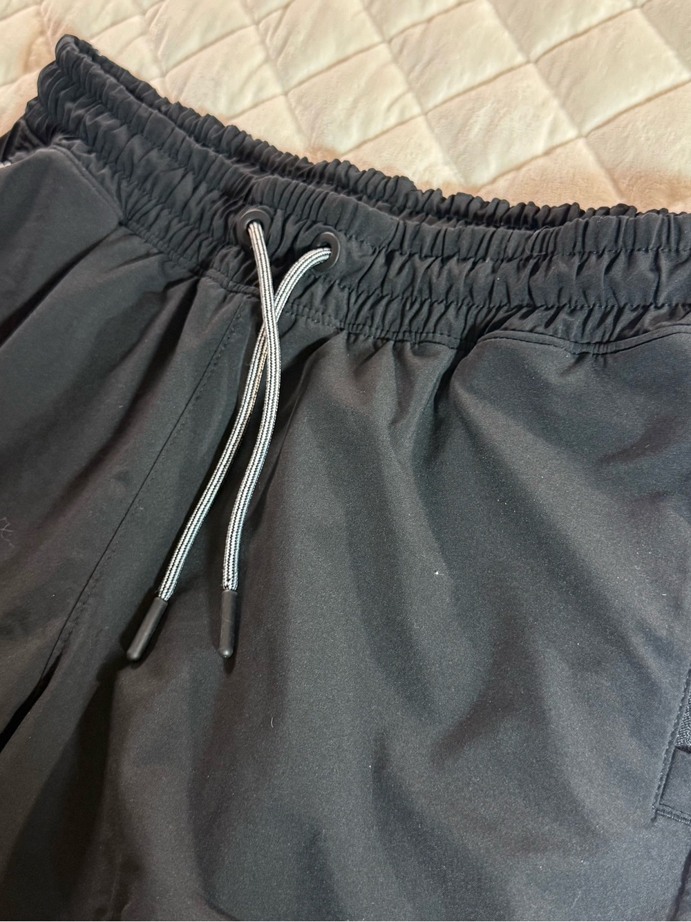 Athleta Girl Black All Play 3" Active Athletic Shorts Zipper Pockets XL 14